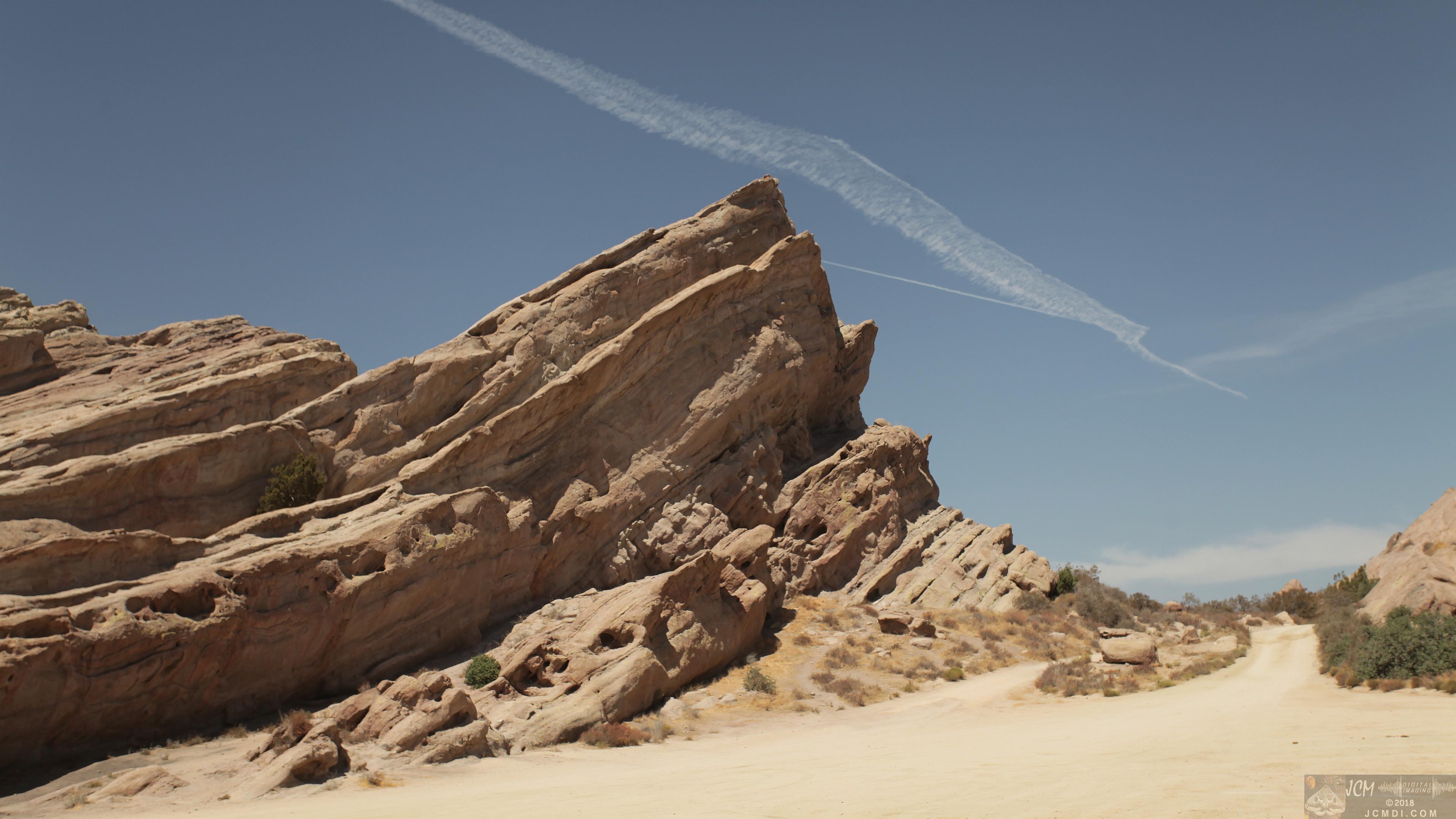 Vasquez Rocks County Park beautiful scenery and landscapes, set of Star Trek, Flintstones, and many old western movies.